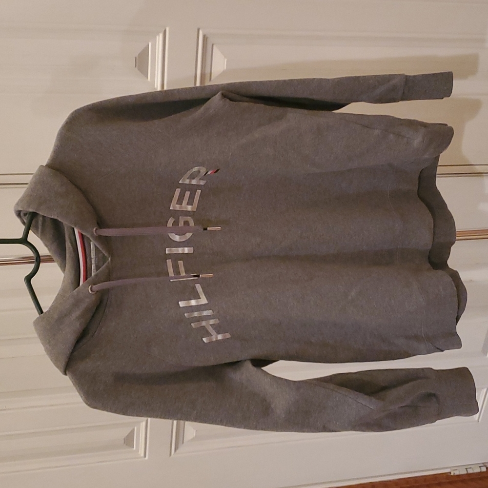 Tommy Hilfiger sweatshirt